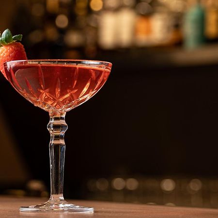 Grand Hyatt Rio De Janeiro Hotel Exterior photo A Clover Club cocktail