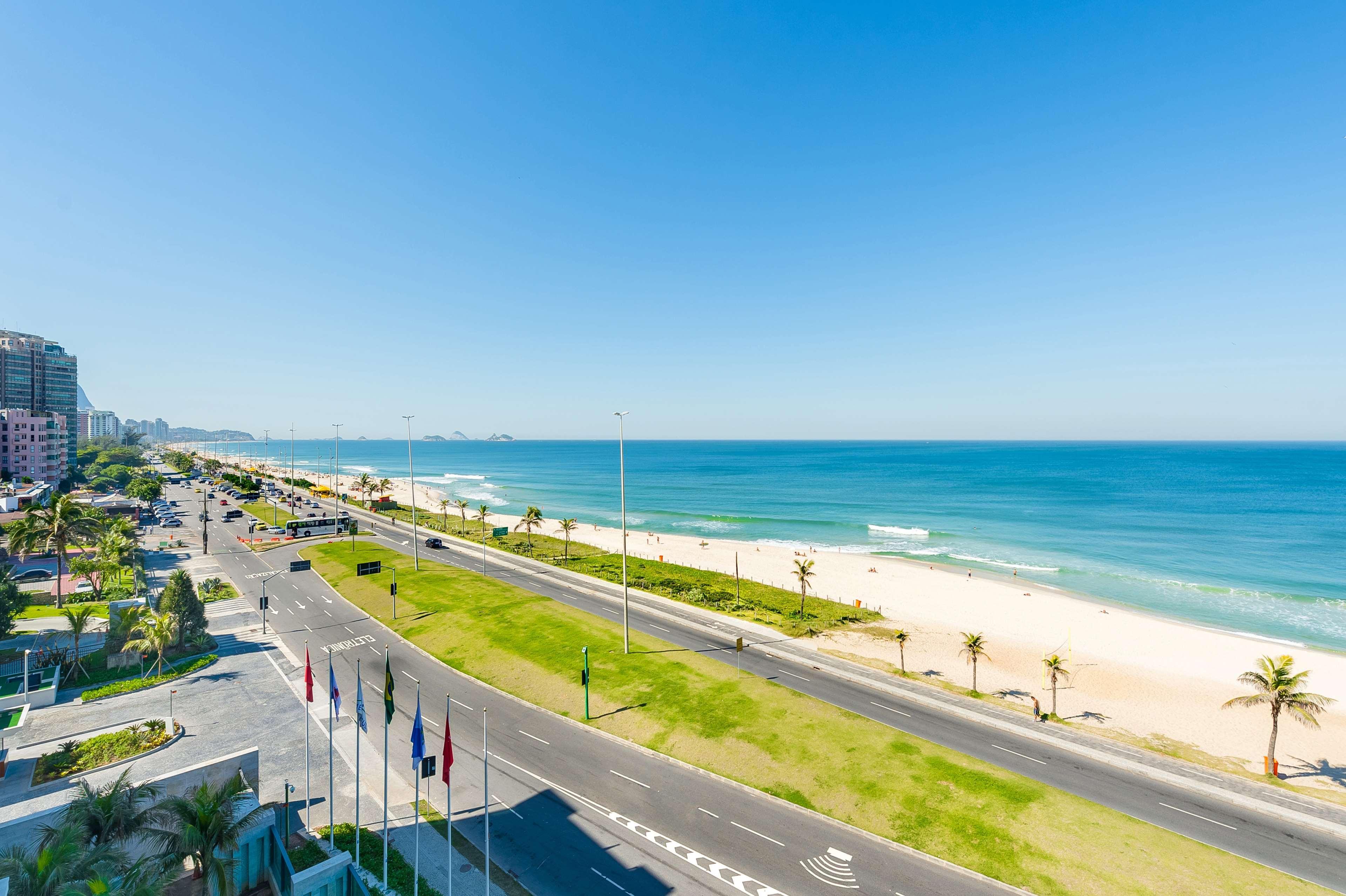 Grand Hyatt Rio De Janeiro Hotel Exterior photo Aerial view of the beach