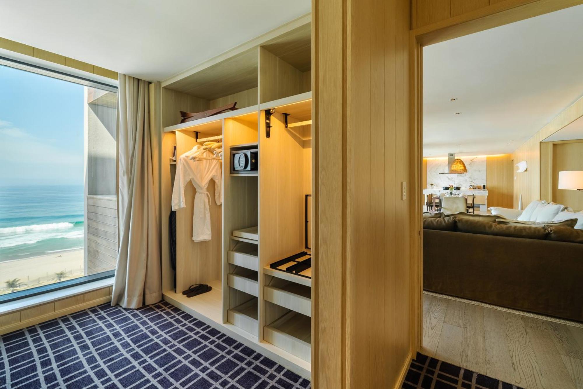 Grand Hyatt Rio De Janeiro Hotel Exterior photo A walk-in wardrobe